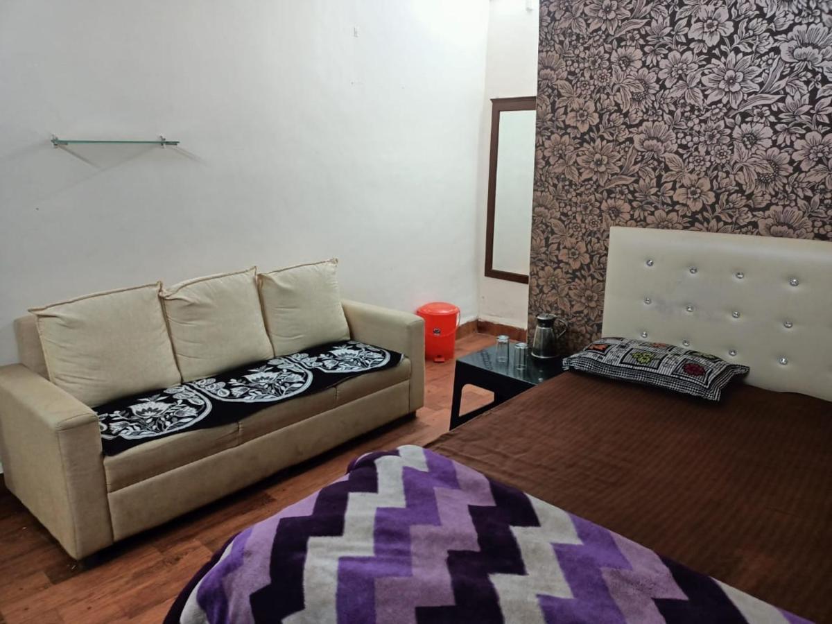 Hotel Adrose &.cottages Colva